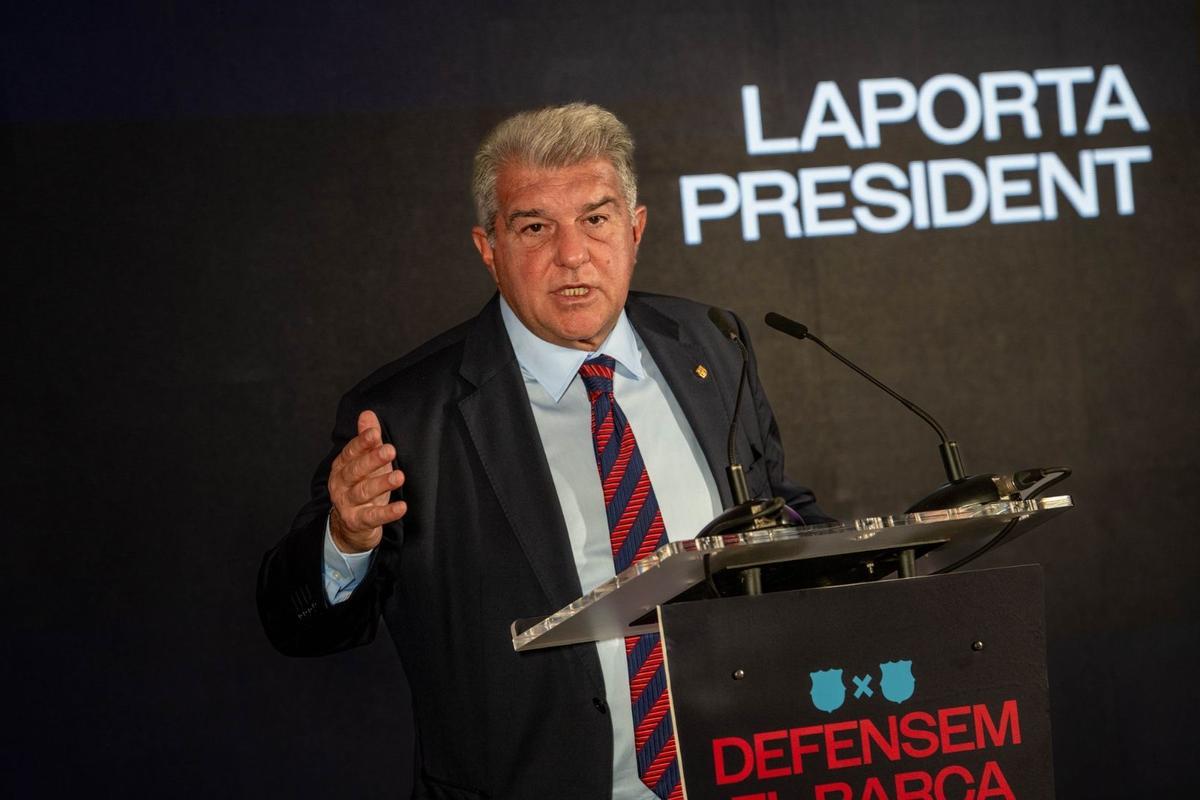 Laporta, durant el seu discurs de presentació de la candidatura a la presidència del Barça.