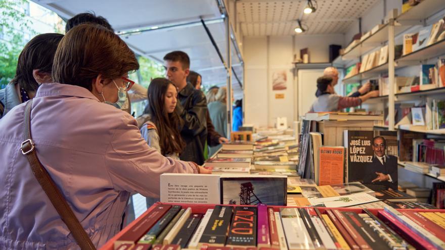 ¿Qué hacer en la feria del libro el martes 26?