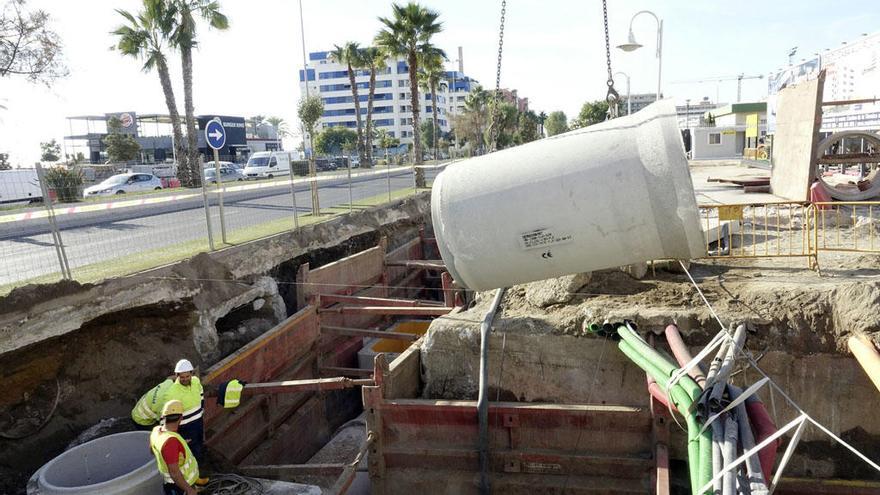 Obras en la red de saneamiento de Málaga.