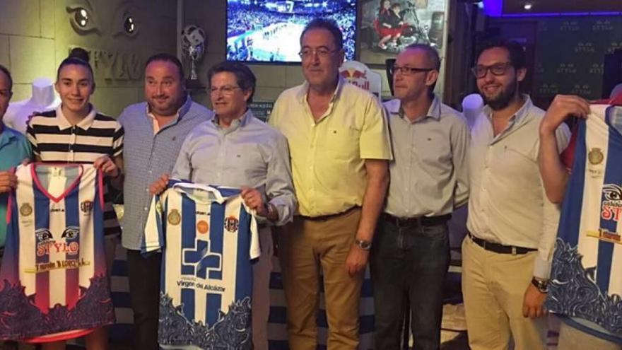 El Lorca Deportiva se apunta al basket y patrocinará a los equipos senior del Eliocroca