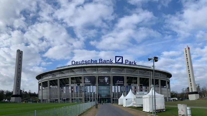 Adri Fernández da la última hora del Barça desde Frankfurt