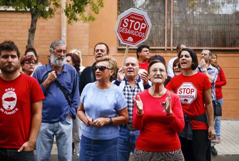 Fotogalería: El primer lanzamiento que Stop Desahucios no logra parar