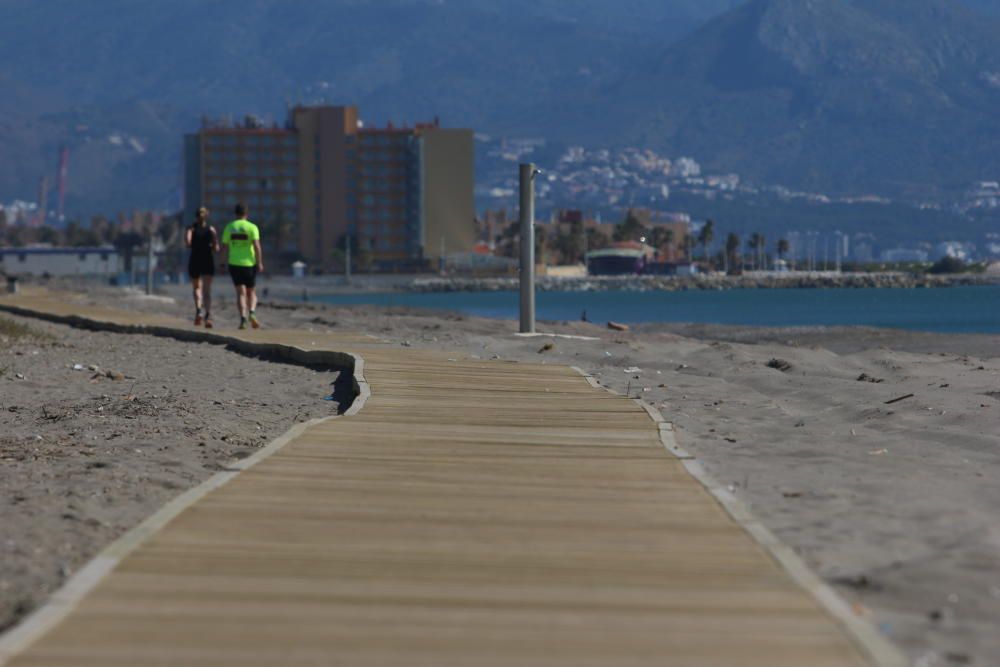 Nueva pasarela peatonal de Guadalmar