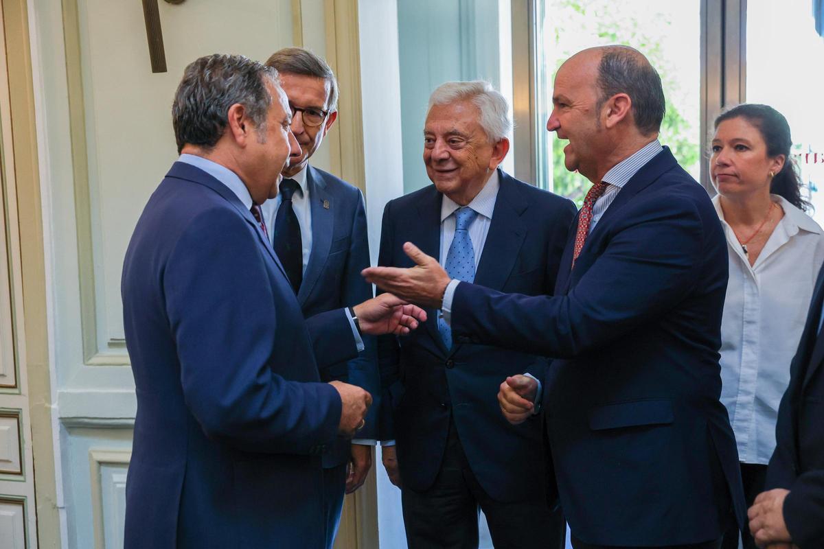 El  'I Foro Sevilla es Industria' en imágenes
