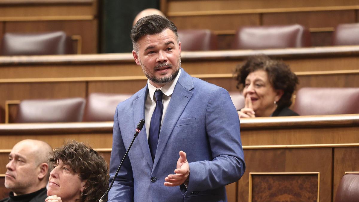El diputado de ERC, Gabriel Rufián, en una sesión de control al Gobierno , en el Congreso de los Diputados, a 11 de febrero de 2026, en Madrid (España).