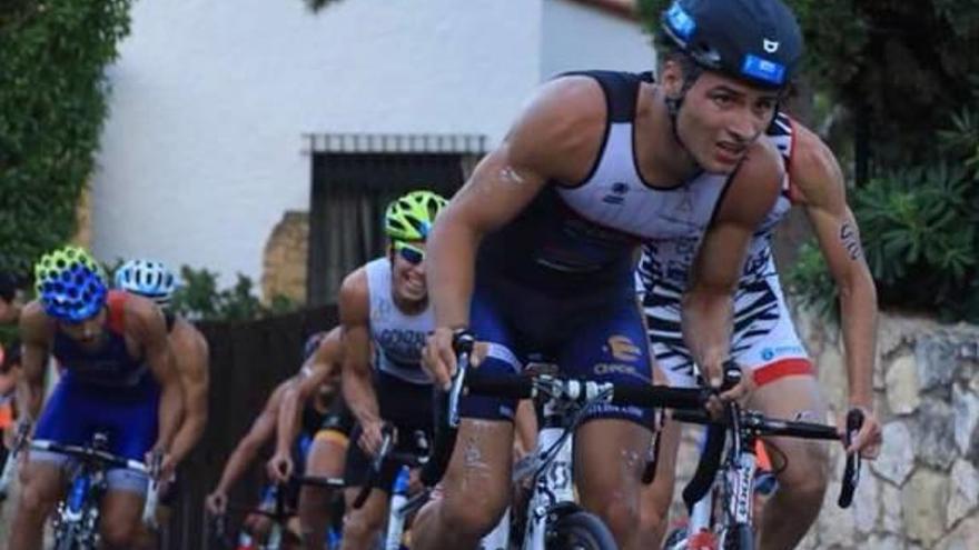 Bronce para la UA en el Nacional de Triatlón