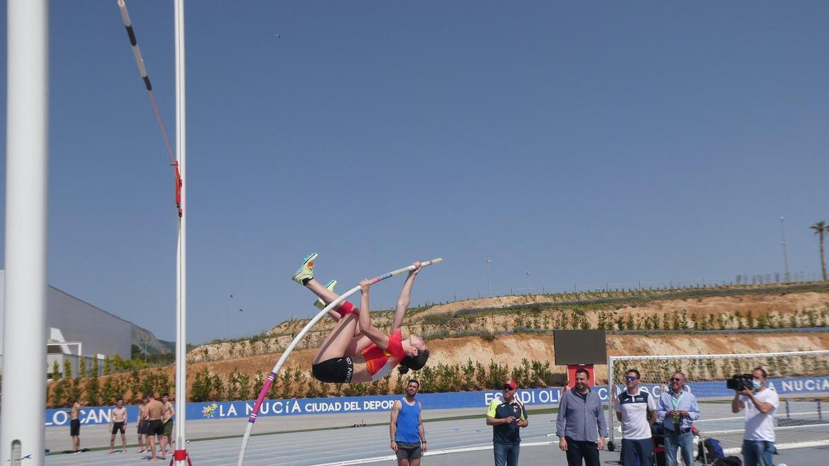 La pértiga española se concentró en La Nucía de cara a los Europeos, Mundiales e Iberoamericano.