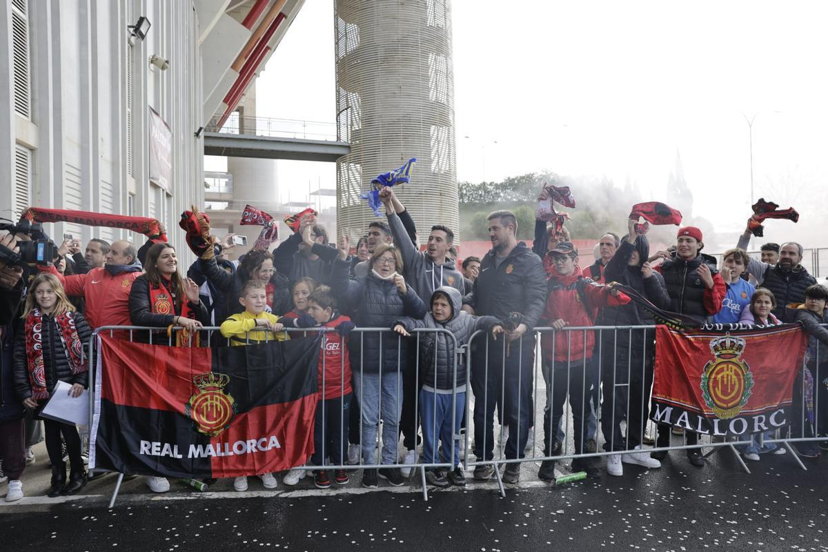 Recibimiento al Real Mallorca en Son Moix - Diario de Mallorca
