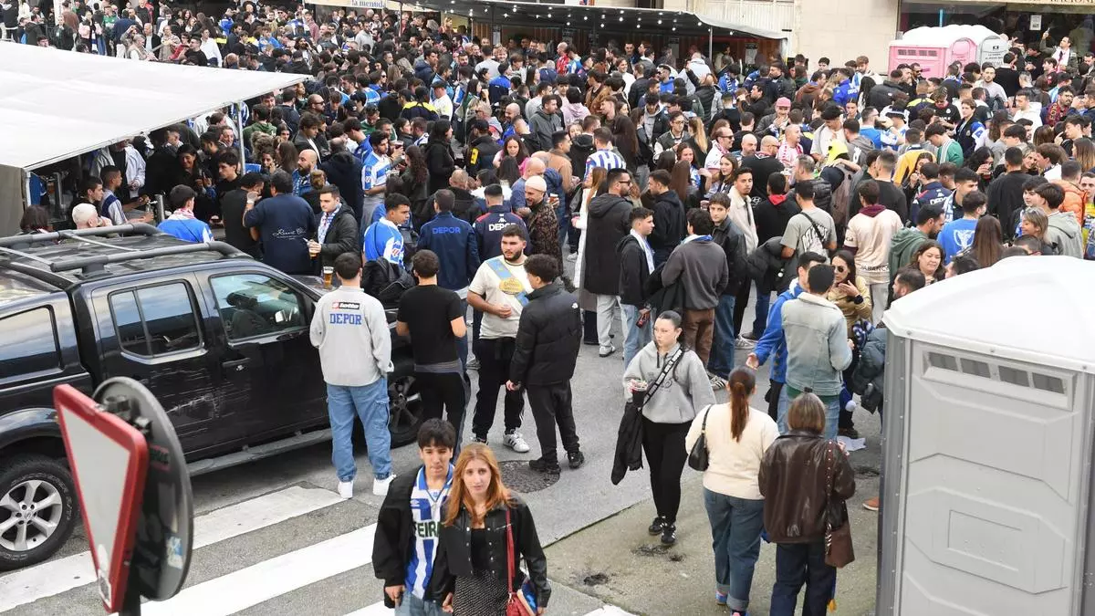 La Federación de Peñas prepara una fiesta para el Dépor-Valencia del 30 de agosto
