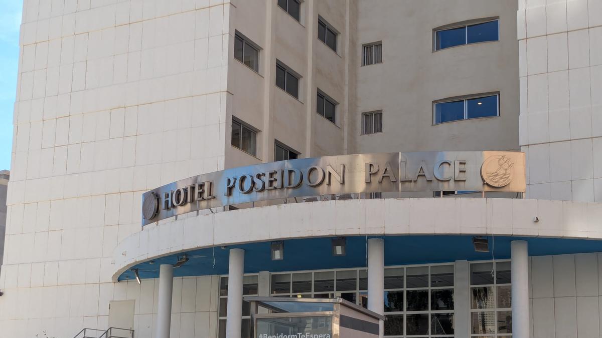 Dados de alta los siete heridos por el derrumbe del techo del hotel Poseidón Palace de Benidorm
