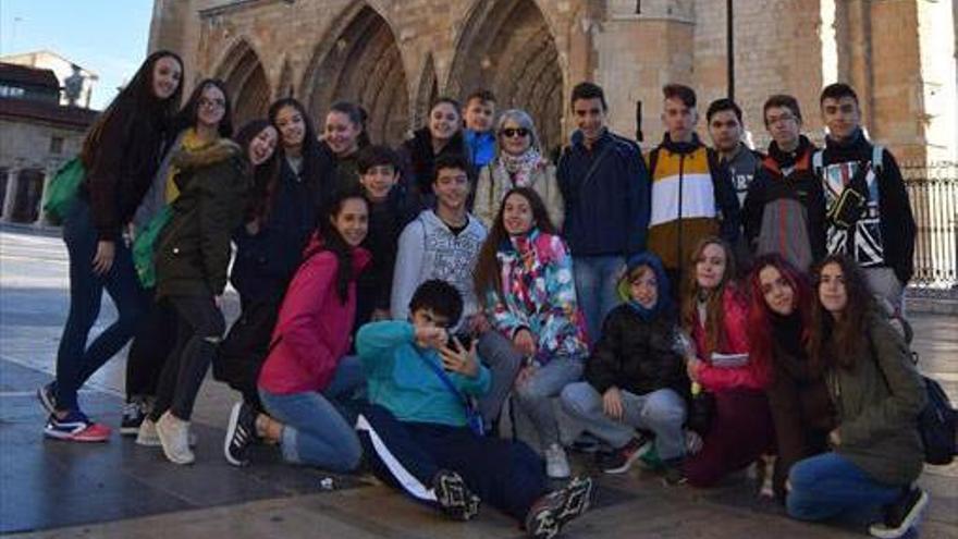 Alumnos del IES Averroes entran en &#039;El Ministerio del Tiempo&#039;