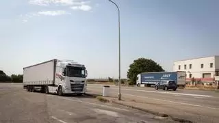 Cinco años sin peaje en la AP-2: los negocios de la N-2 resisten a una caída del tráfico del 75% en 5 años