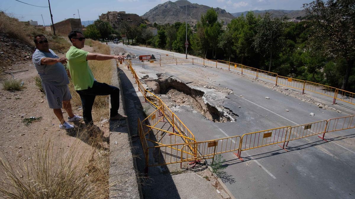 El Paseo de la Mora ya sufrió un hundimiento del terreno en La Tafalera en el verano de 2018.