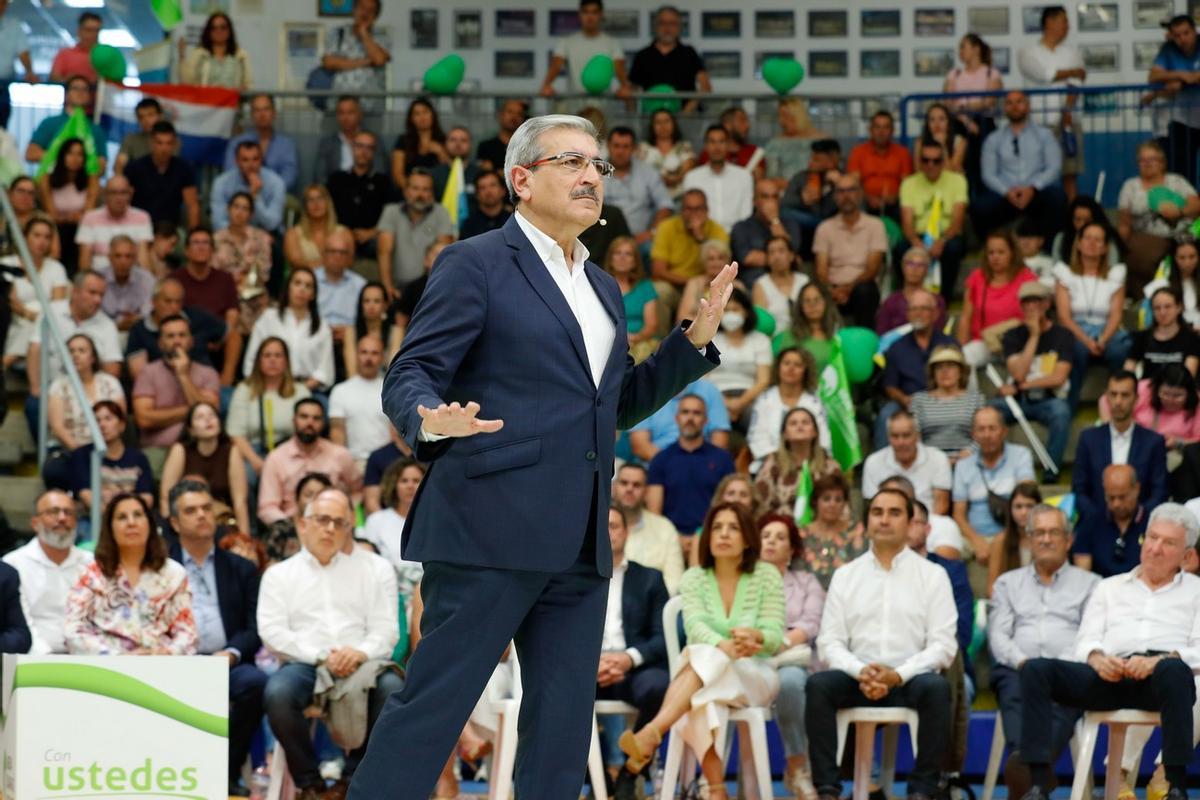 Rodríguez, durante la presentación de candidaturas este sábado en la capital grancanaria.