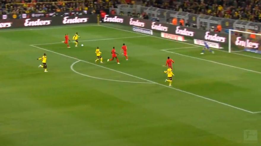 El gol viral de Jamie Gittens que lo comparan con la carrera de Montoya de la Isla de las Tentaciones...