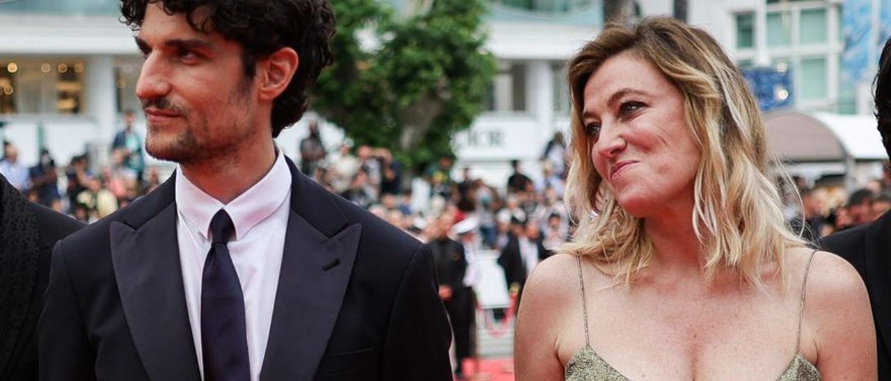 Louis Garrel y Valeria Bruni-Tedeschi, en el estreno de &#039;Les amandiers&#039; en Cannes.