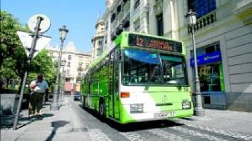 Los usuarios aplauden el control del carril bus para tener un mejor servicio