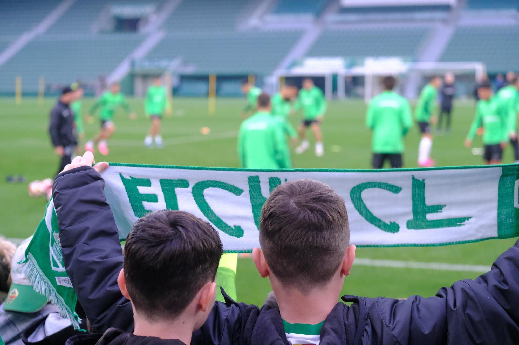 Así ha sido la sesión de entrenamiento abierta con entrada solidaria del Elche CF