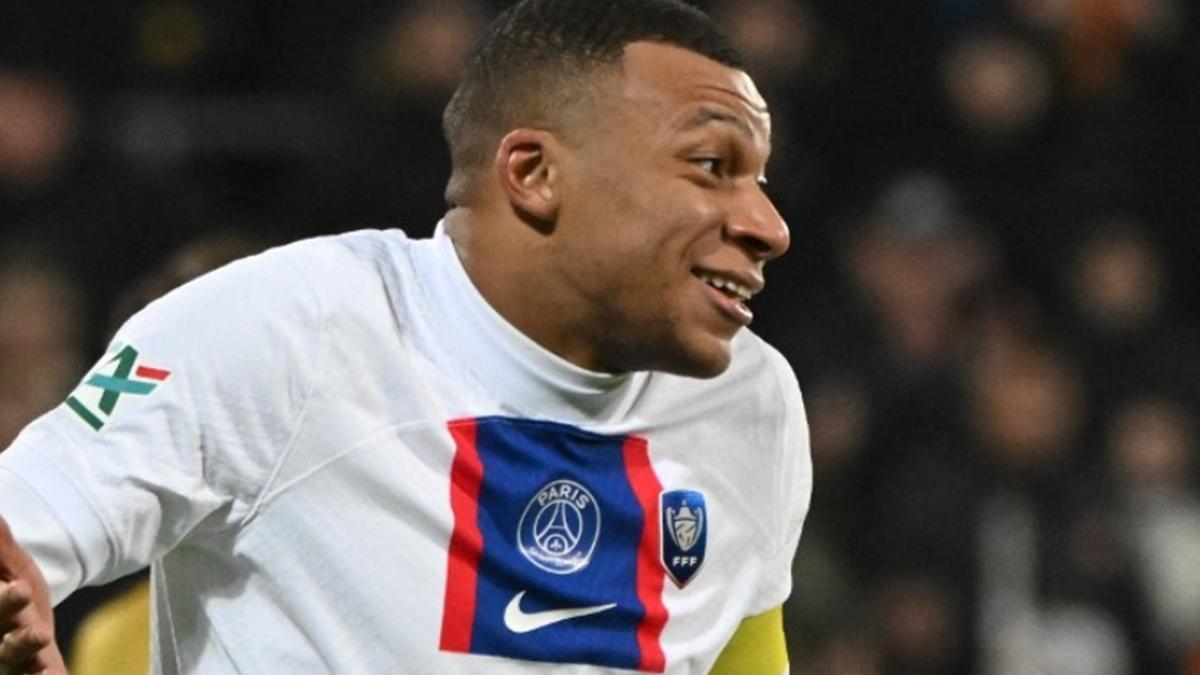 ¡Un Mbappé de récord! El delantero se convirtió en el primer jugador del PSG en anotar 5 goles