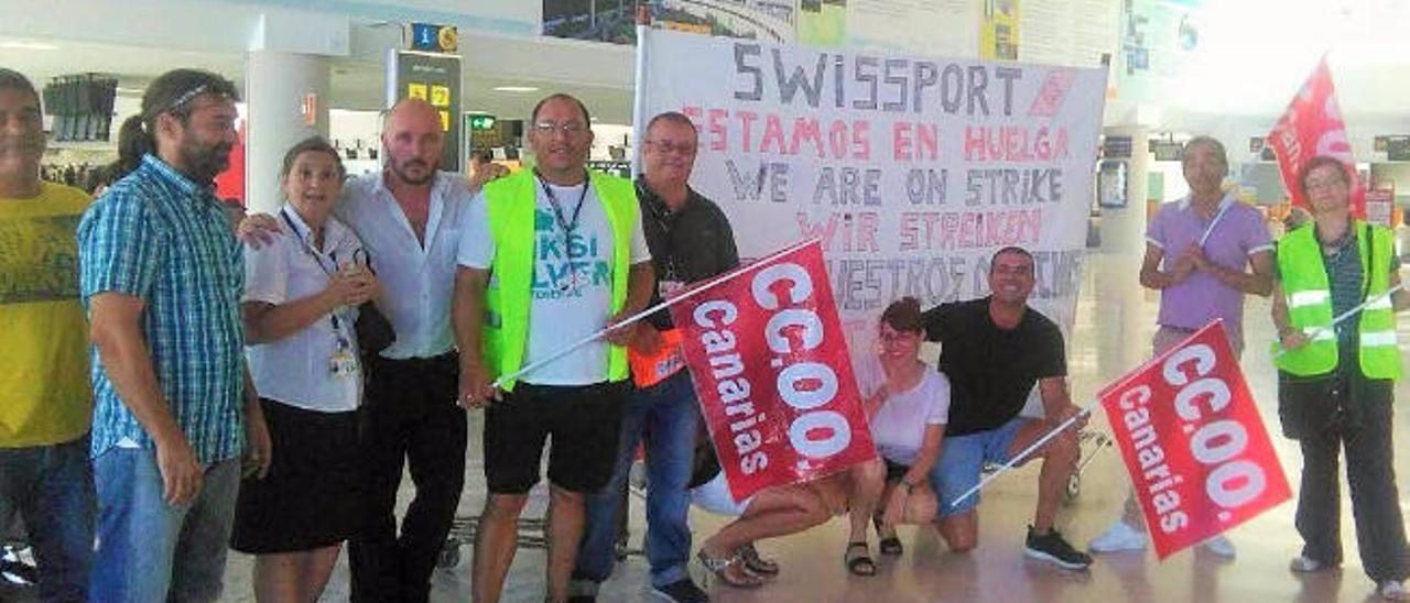 Swissport se expone a sanciones si se resiente el servicio por la huelga