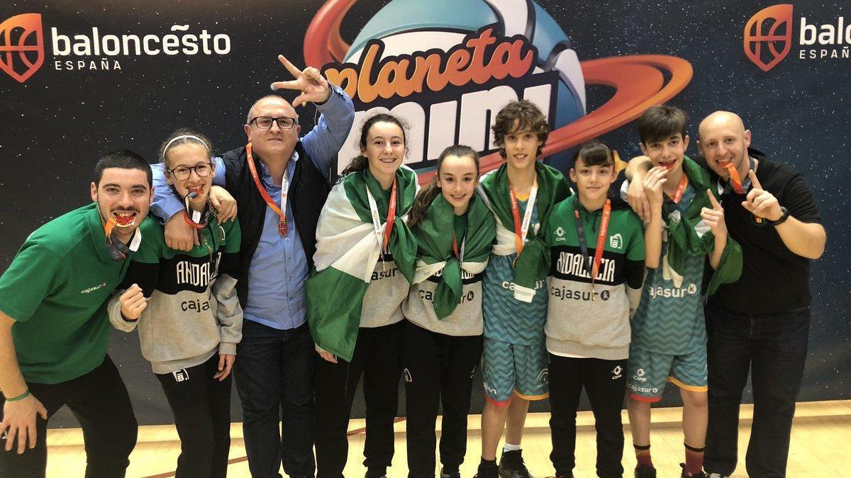 Doblete de las selecciones andaluzas minis en San Fernando