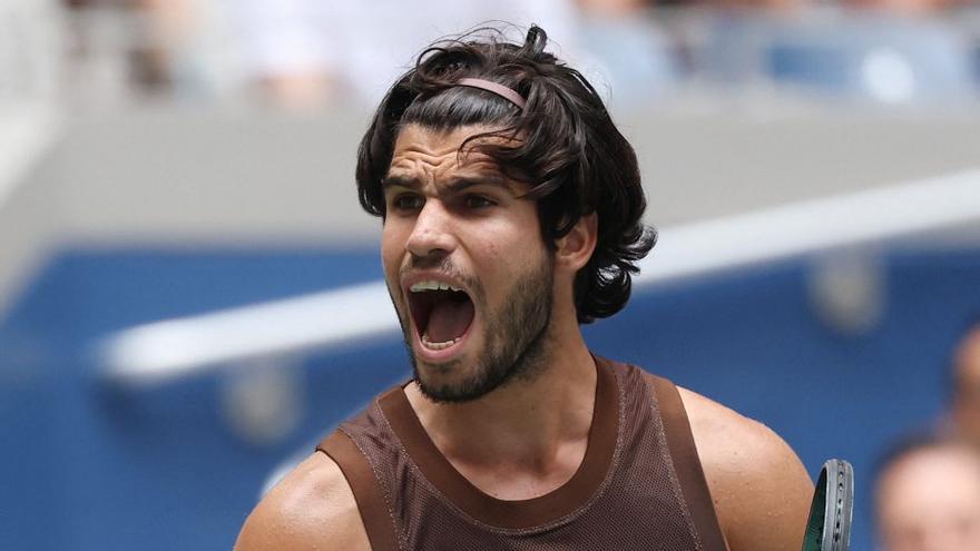 Alcaraz guanya al US Open i Djokovic cau entre llàgrimes