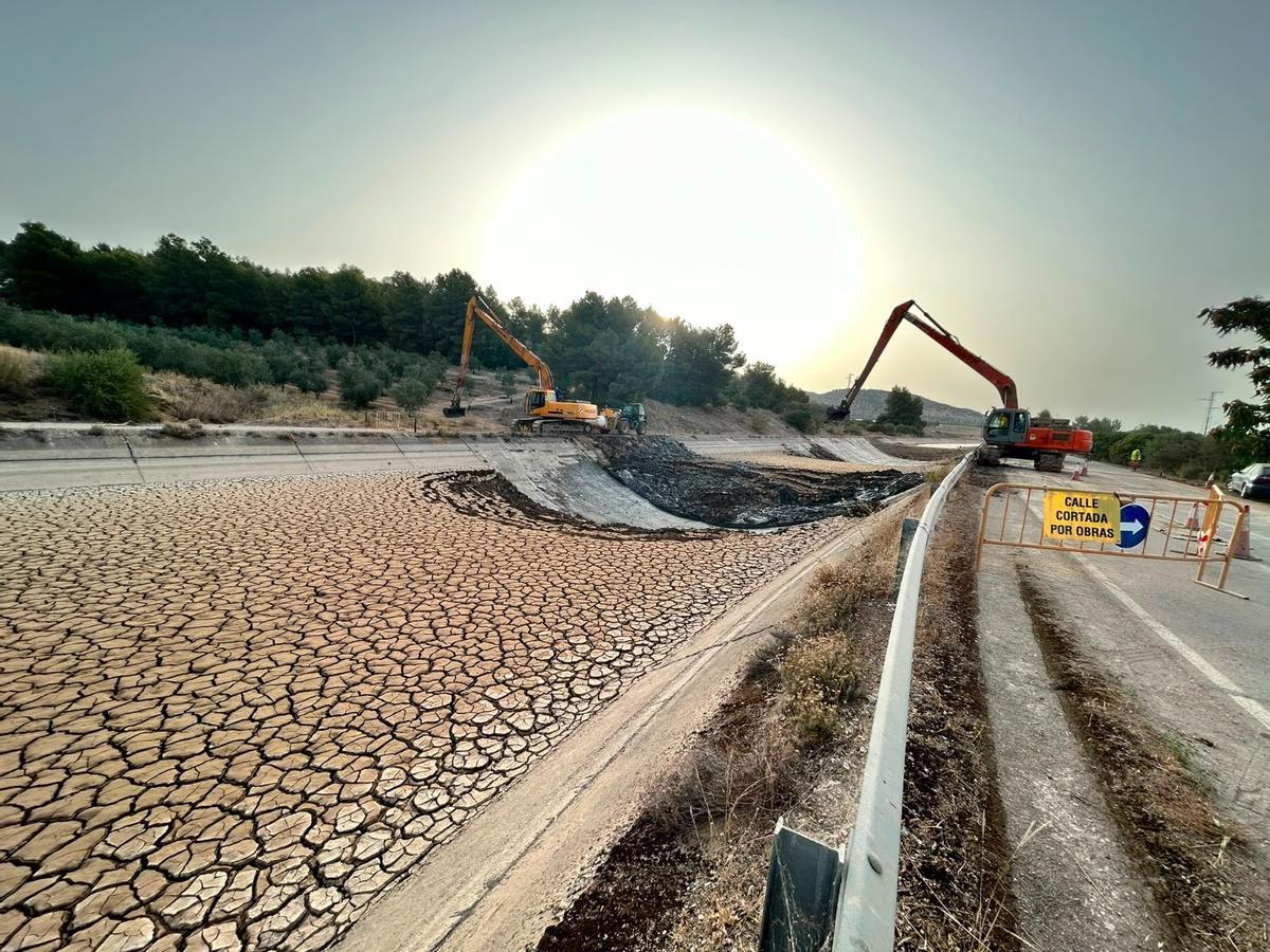 Los agricultores del Genil-Cabra, preocupados por el canal Los agricultores del Genil-Cabra, preocupados por el canal