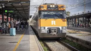 Trenes parados en toda Catalunya: consulta qué opciones tienes para llegar a trabajar