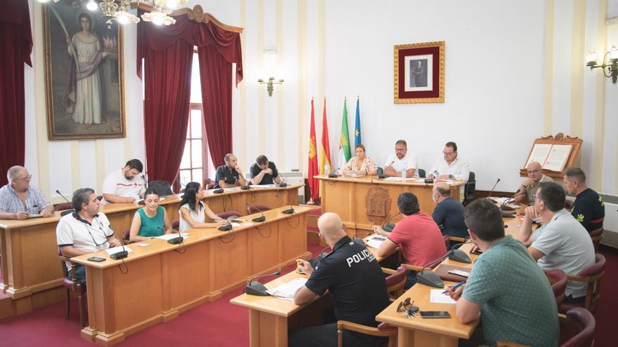 Más de un centenar de efectivos policiales vigilarán a diario la feria de Mérida