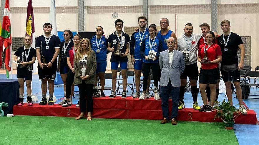 Gergö Fekécs y Eduarda Sousa ganan el trofeo Ferenc Szabó