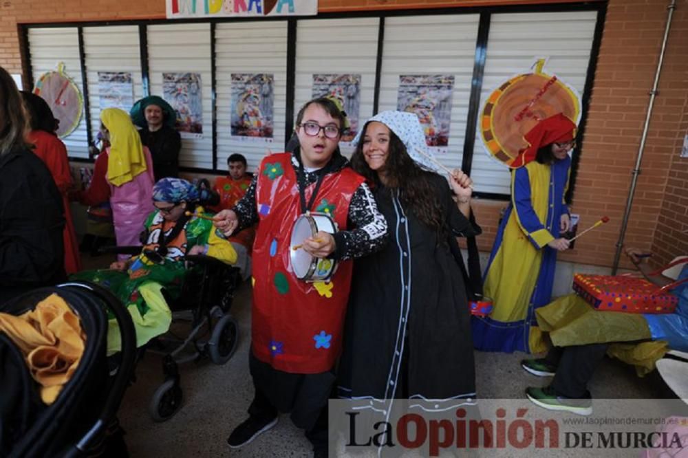 Los tambores de Moratalla llegan al colegio Primitiva López