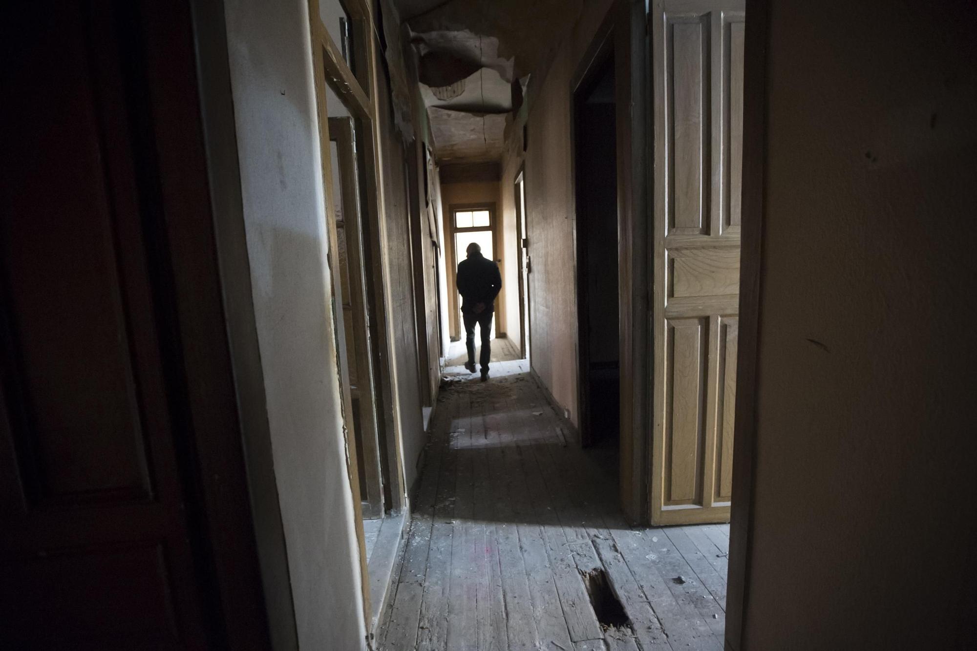 El interior del edificio del Café Colón, al desnudo