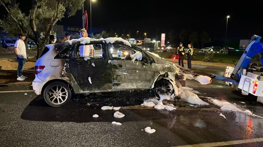 El coche ha quedado destruido.