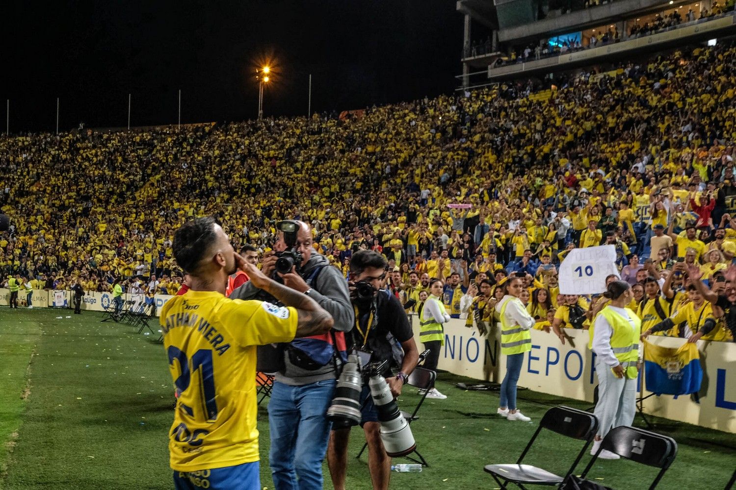 Ascenso de la UD Las Palmas, la celebración en el Estadio de Gran Canaria