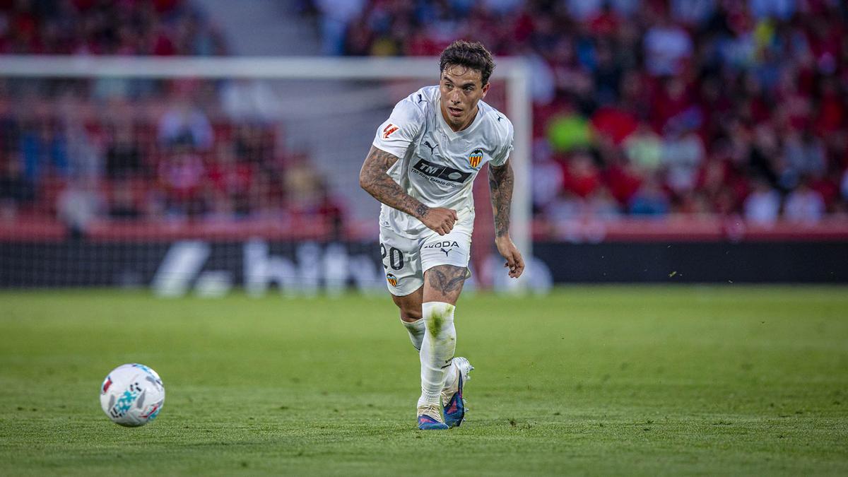 Renzo Sarabia content pel debut