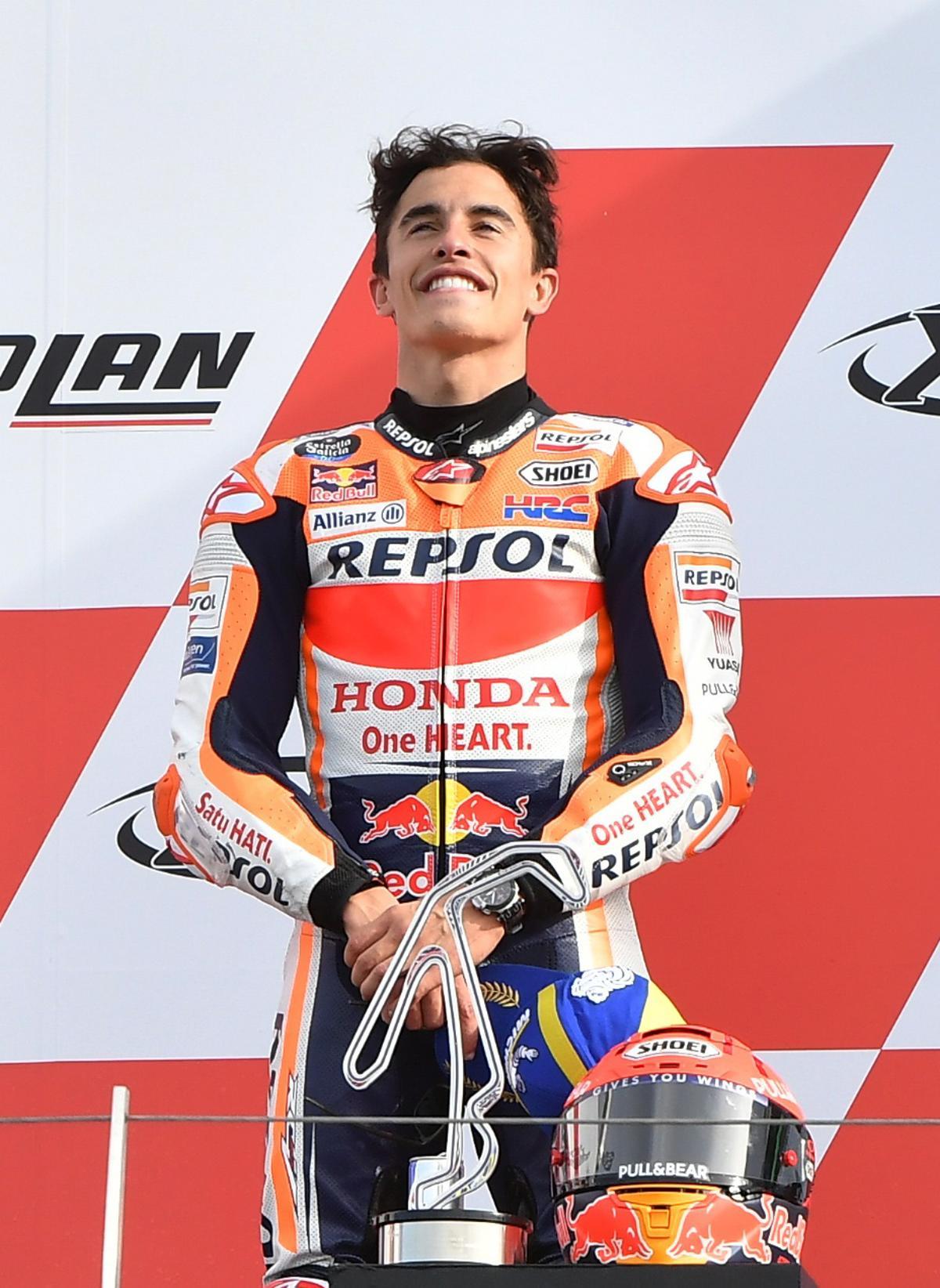 Márquez gana el GP de Emilia Romaña y Quartararo conquista el título.
