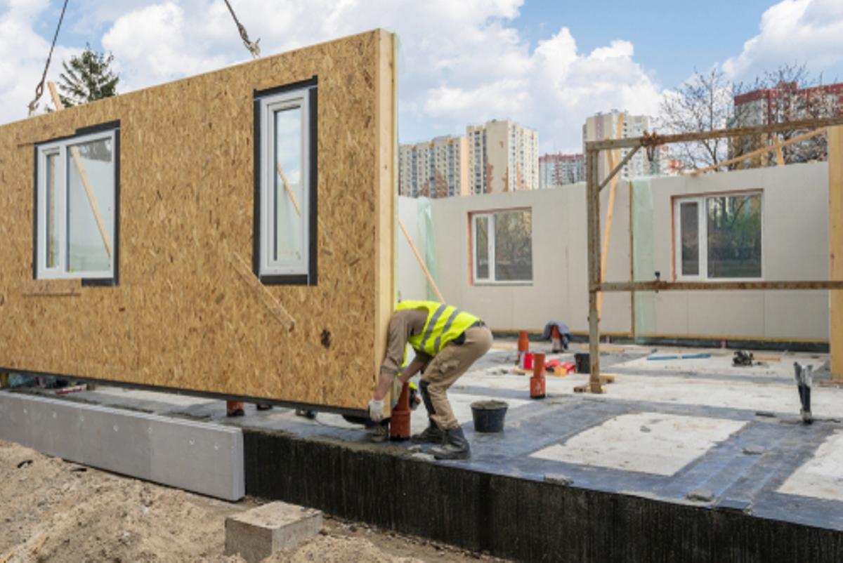 Instalación de una casa prefabricada.