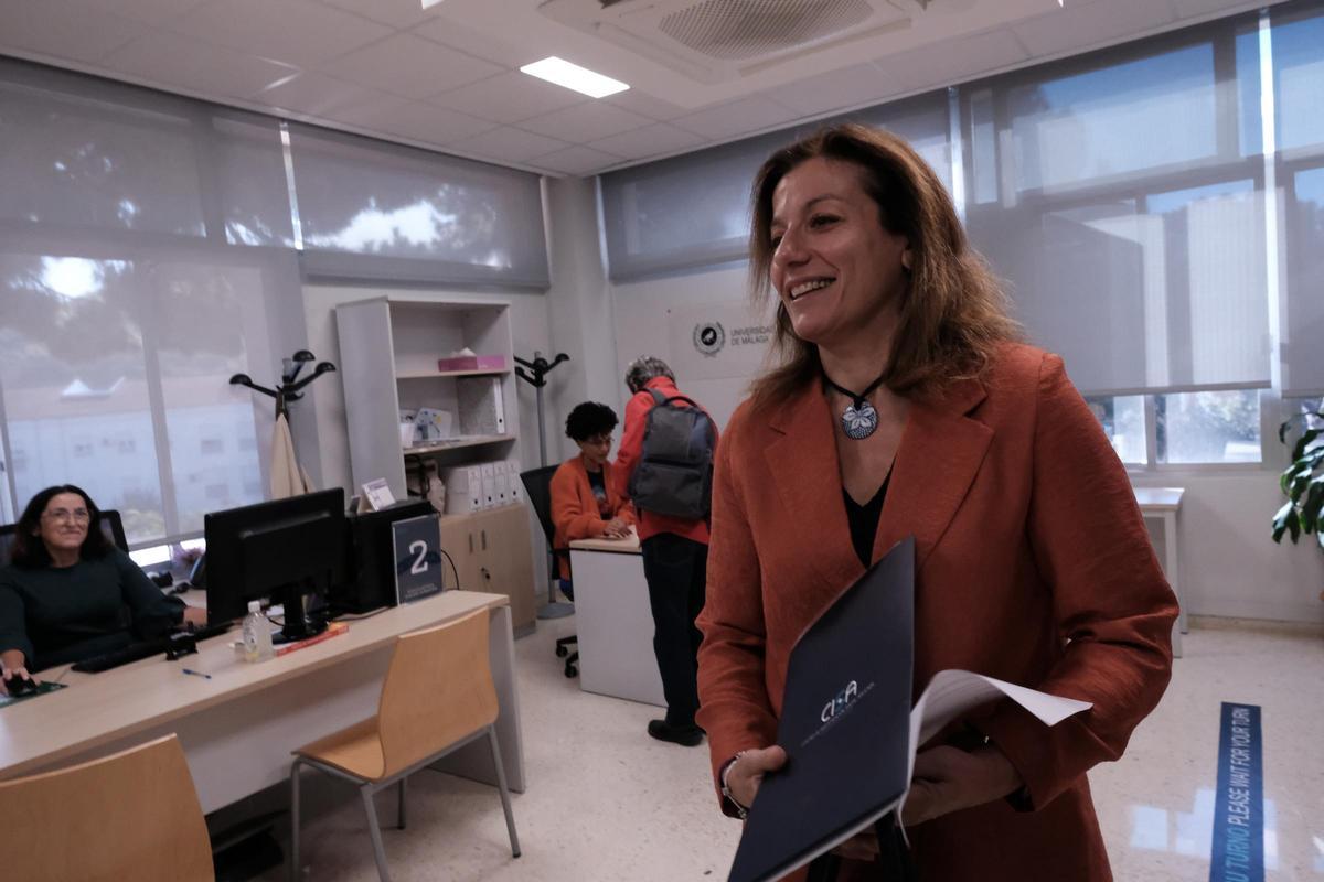 Olga Guerrero registra su candidatura.