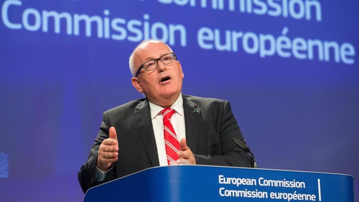 Timmermans, durante la rueda de prensa posterior a la reunión de la Comisión, en Bruselas, el 26 de julio.
