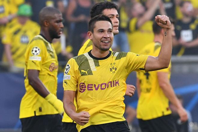 Raphaël Guerreiro - Lateral izquierdo - Borussia Dortmund - Valor de mercado: 20 millones