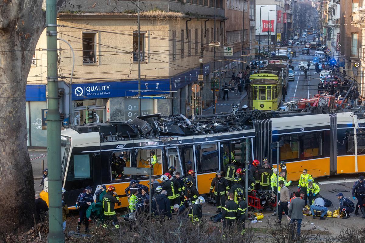 Al menos dos muertos y unos 40 heridos al estrellarse un tranvía contra ...
