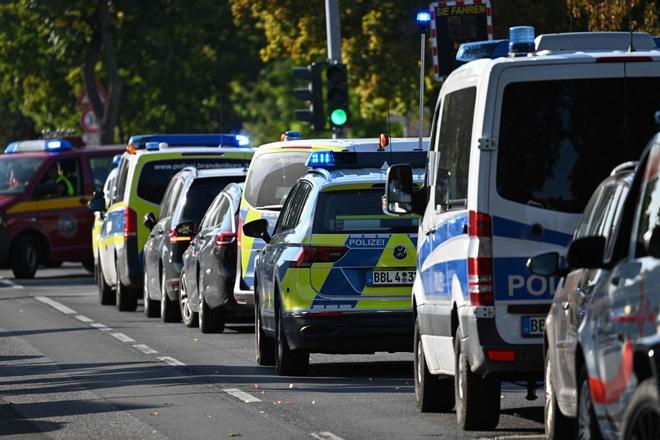 Dos muertos y un detenido en Alemania en una agresión en una escuela de secundaria