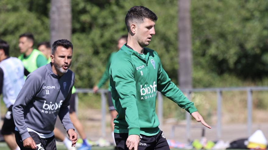 Alberto Toril y la identidad del Córdoba CF: &quot;Estamos enfocados en nosotros, en nuestro juego&quot;