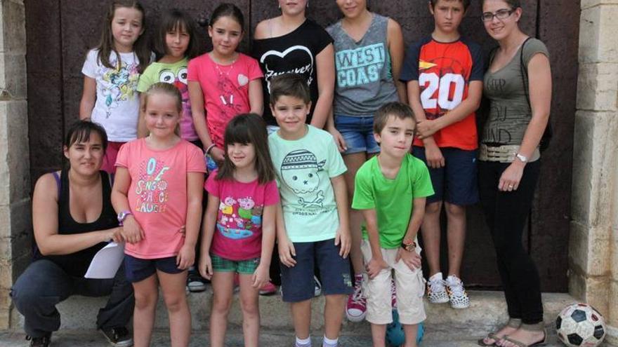 Los niños de Castellfort disfrutan de la Escuela de Verano