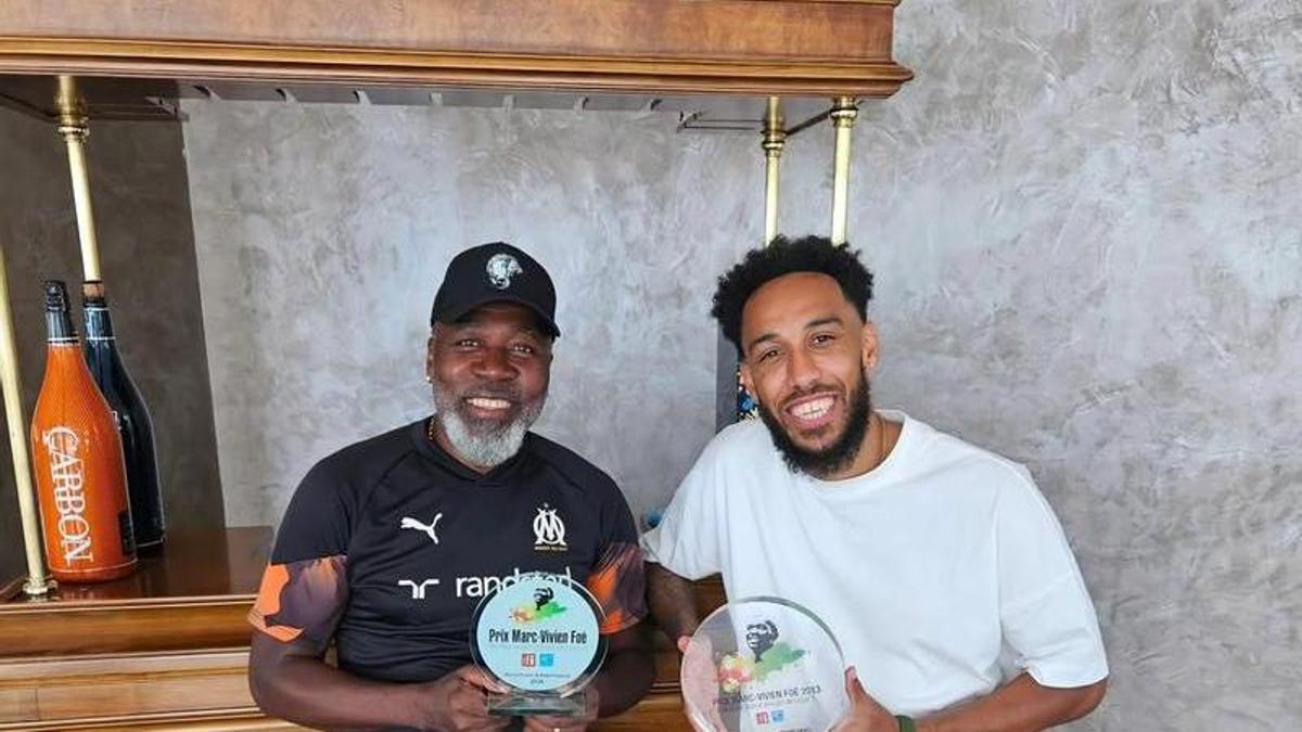 Aubameyang padre e hijo.