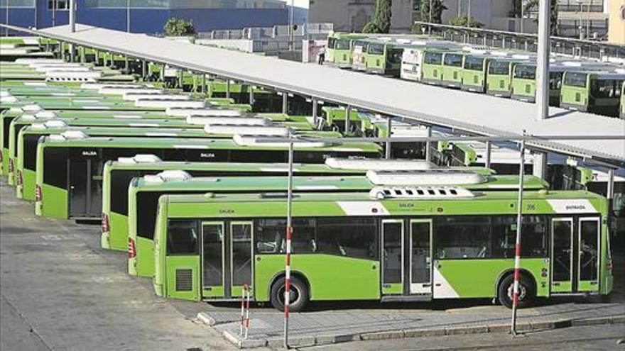 Los autobuses tendrán cámaras de seguridad antes que mamparas