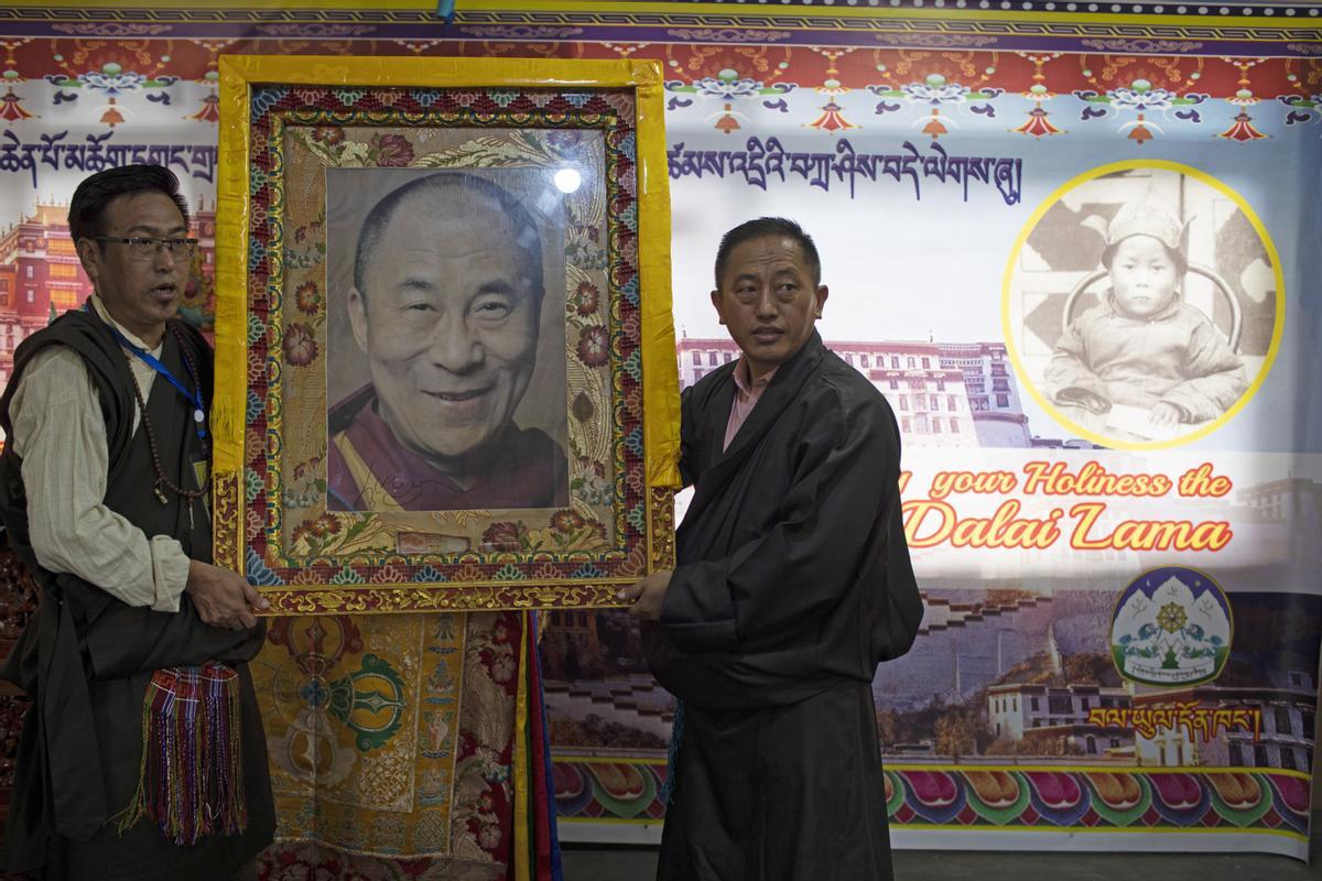 Nepal celebra el 88 cumpleaños del Dalái Lama