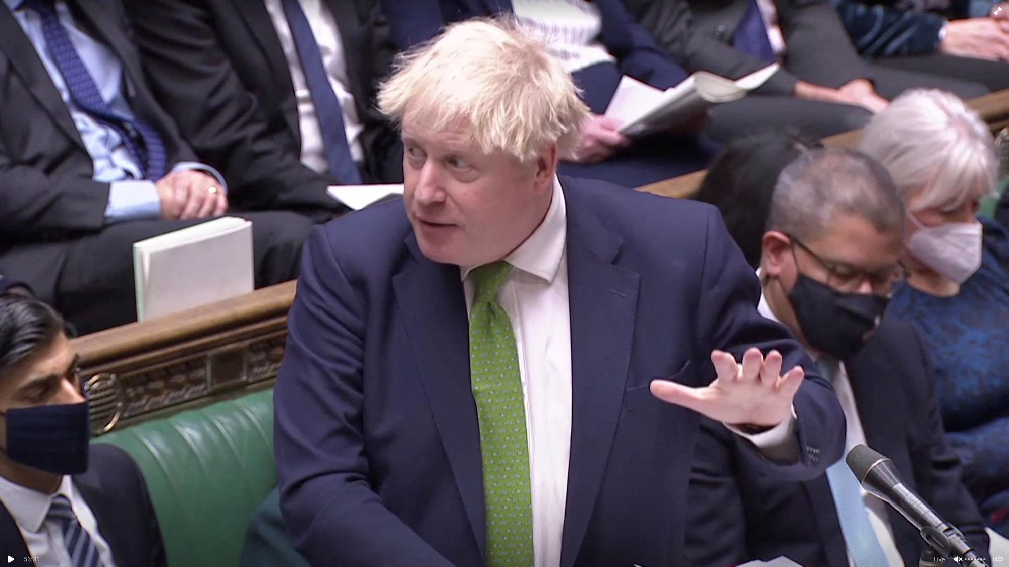 Boris Johnson contesta a preguntas en el Parlamento británico
