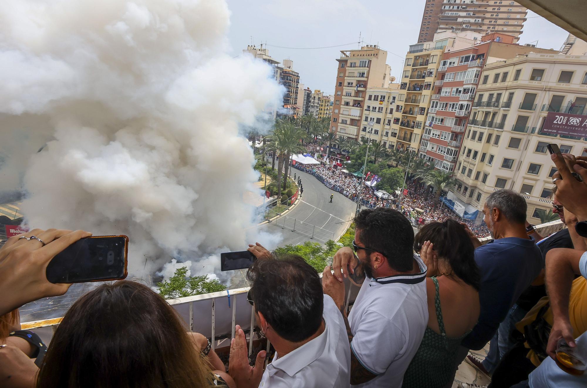 Pisos en Luceros para ver los disparos sin aglomeraciones con música en directo y servicio de catering