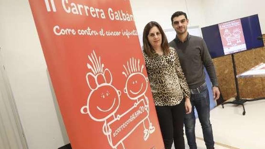 Nuria Delmiro y Gonzalo Arias, durante la presentación.